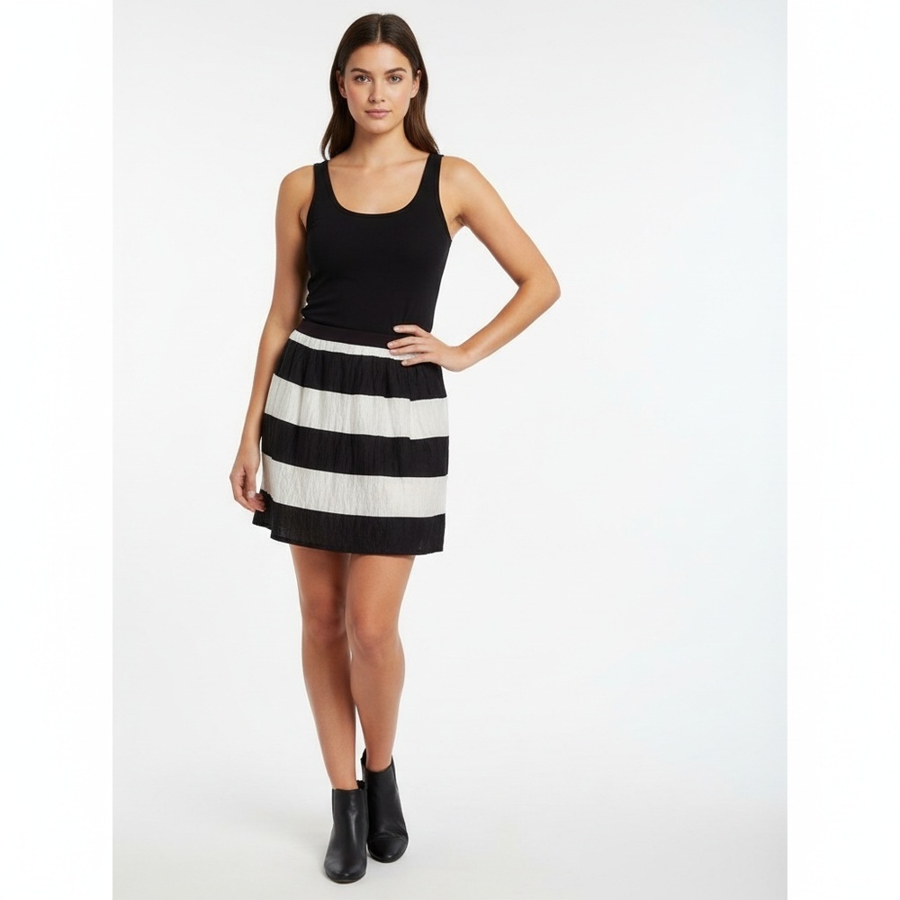 LOFT Women’s Size 10 Black White Striped Skirt Textured Horizontal Stripes Midi